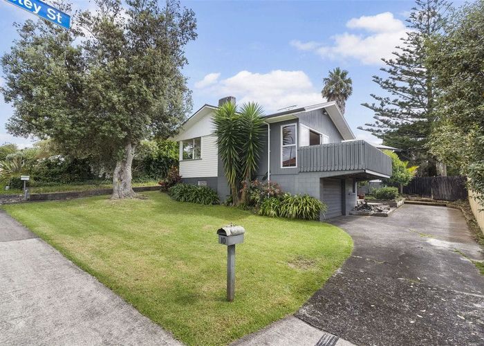  at 10 Larne Avenue, Pakuranga Heights, Auckland