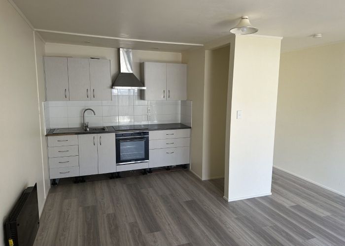  at 2/29 Mon Desir Place, Manurewa, Manukau City, Auckland