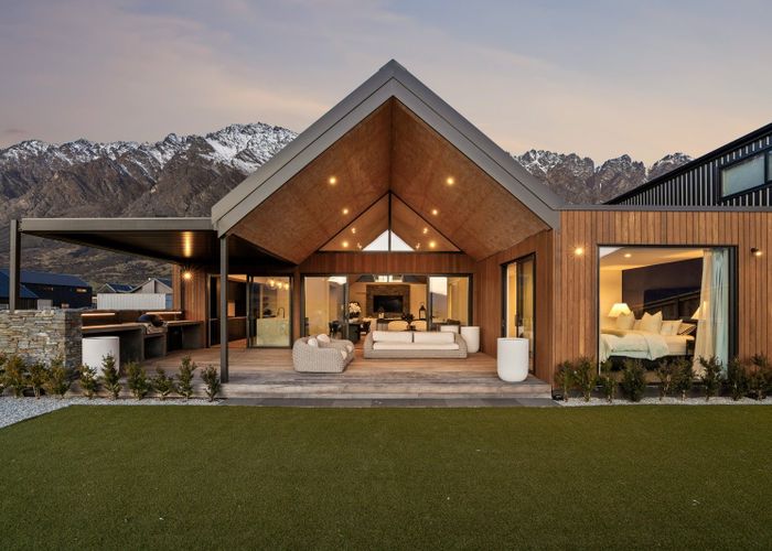  at 113 Spur Ridge Rise, Hanley's Farm, Jacks Point, Queenstown-Lakes, Otago
