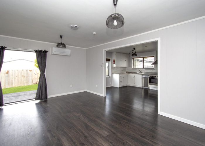  at 2/16 Claymore Street, Woolston, Christchurch City, Canterbury