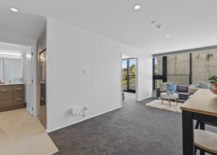  at 27B/30 Westward  Ho Road, Kelston, Waitakere City, Auckland