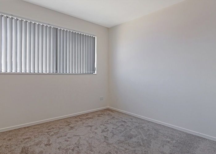  at 1/3238 Great North Road, New Lynn, Waitakere City, Auckland