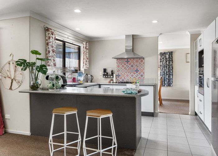  at 19 Heathfield Avenue, Huntington, Hamilton