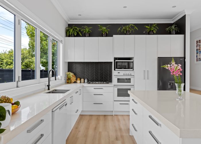  at 70 Glenvar Road, Torbay, Auckland