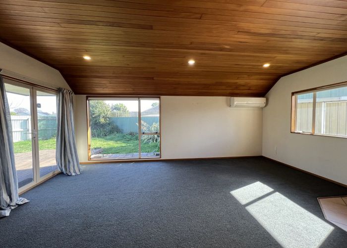  at 33 Veitches Road, Casebrook, Christchurch