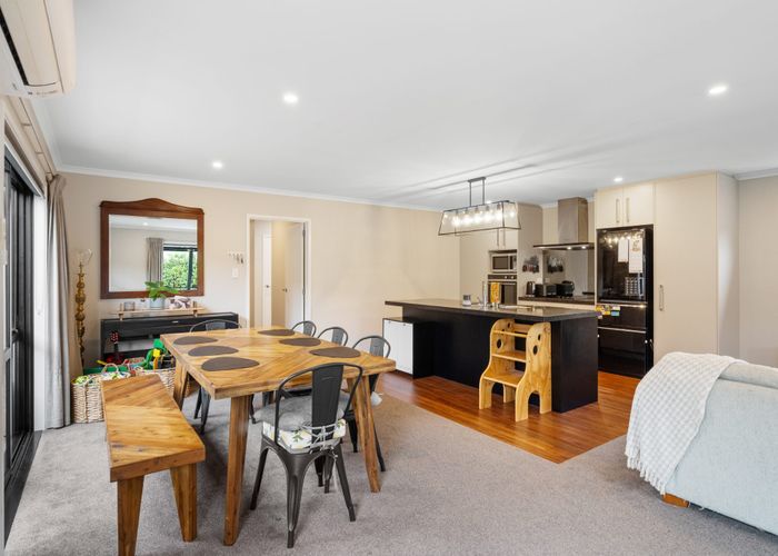  at 16 Buddle Road, Wallaceville, Upper Hutt, Wellington