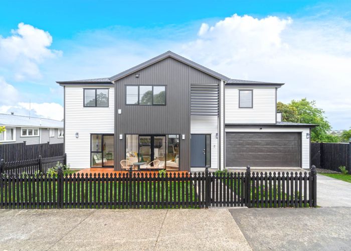  at 40 Exminster Street, Blockhouse Bay, Auckland