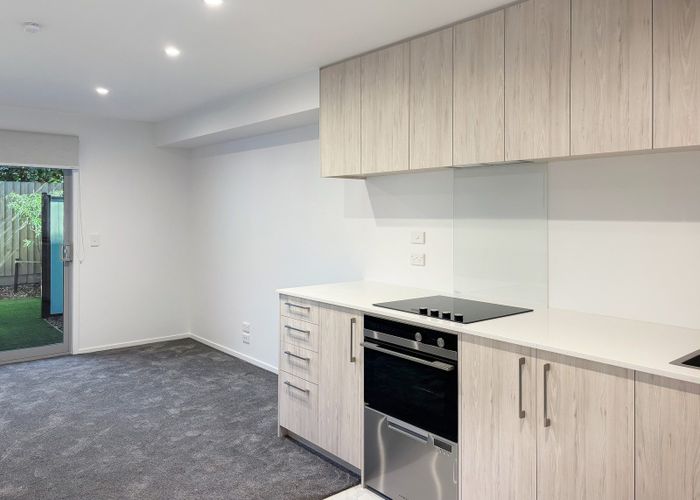  at 4/17 Winchester Street, Merivale, Christchurch City, Canterbury