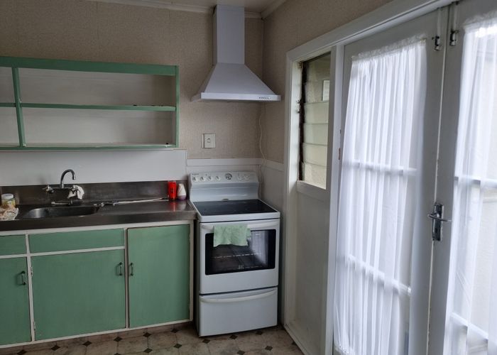  at 2/23 Grey Street, Glenholme, Rotorua, Bay Of Plenty