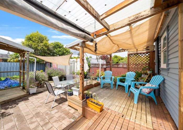 at 40 Henry Street, Ebdentown, Upper Hutt, Wellington
