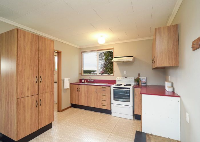  at 229 Pomona Road East, Makarewa, Invercargill