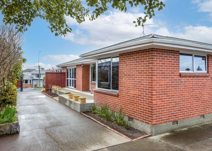  at 239A Lake Terrace Road, Shirley, Christchurch City, Canterbury