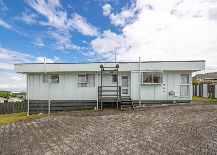  at 139 Everglade Drive, Totara Heights, Auckland