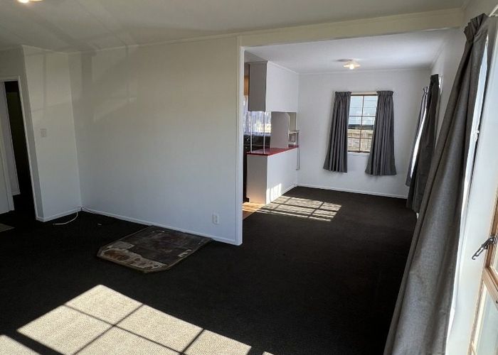  at 16 Goldnib Place, Manurewa, Manukau City, Auckland