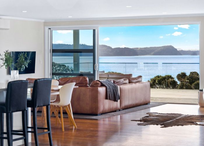  at 66 Duncansby Road, Stanmore Bay, Whangaparaoa