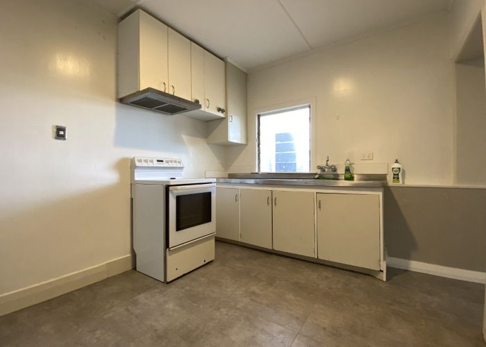  at 6 Brighton Terrace, Murrays Bay, Auckland