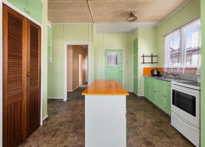  at 906 Albert Street, Parkvale, Hastings