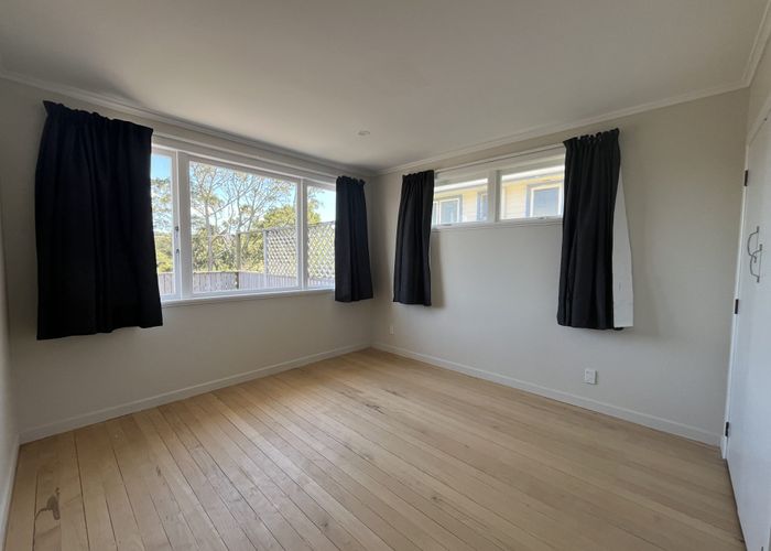  at 190 Don Buck Road, Massey, Waitakere City, Auckland