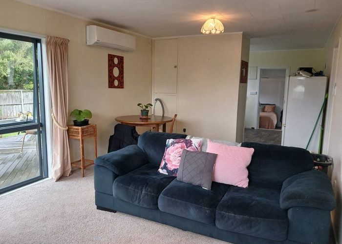  at 6 Driftwood Lane, Hihi