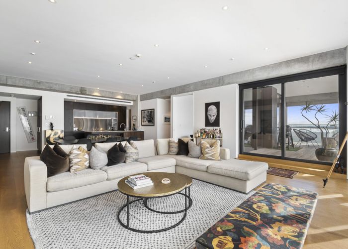  at 501/5 Hohipere Street, Grafton, Auckland