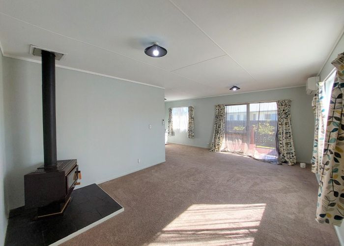 at 415 Ngatai Road, Bellevue, Tauranga, Bay Of Plenty