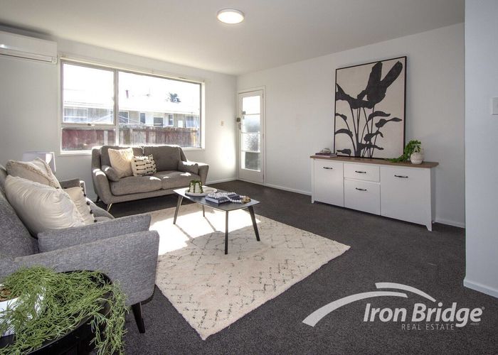  at 4/736 Ferry Road, Woolston, Christchurch