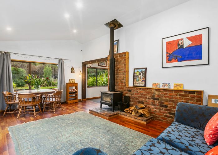  at 11 Matai Street, Ravensbourne, Dunedin