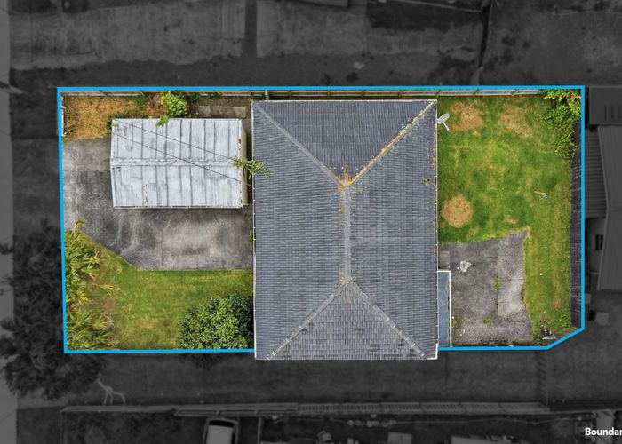  at 47 Fairdene Avenue, Henderson, Waitakere City, Auckland