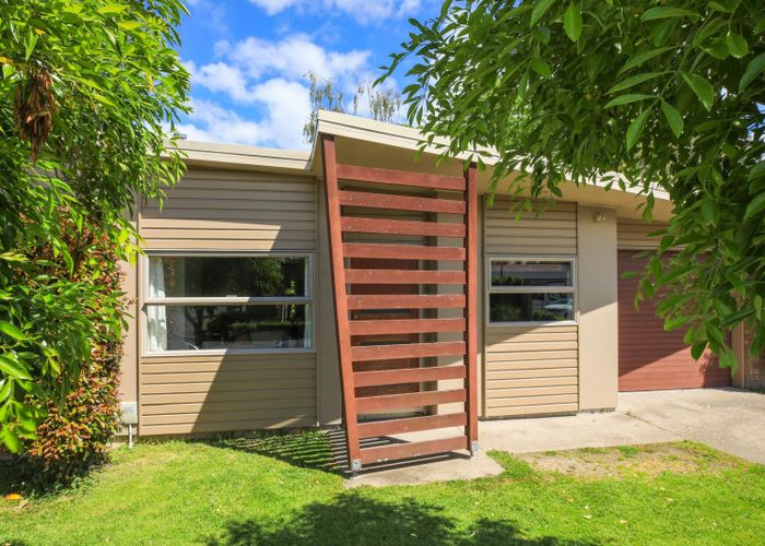  at 1/46 Peachgrove Road, Hamilton East, Hamilton