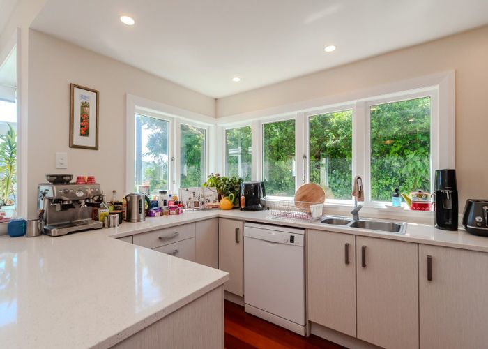  at 11 Henderson Street, Karori, Wellington, Wellington