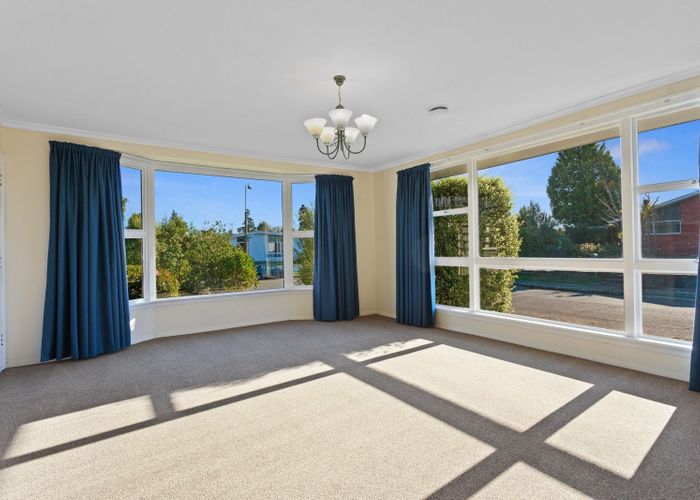  at 2 Gloaming Place, Sockburn, Christchurch City, Canterbury