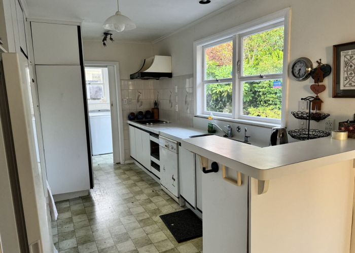  at 20 Sovereign Place, Glenfield, North Shore City, Auckland