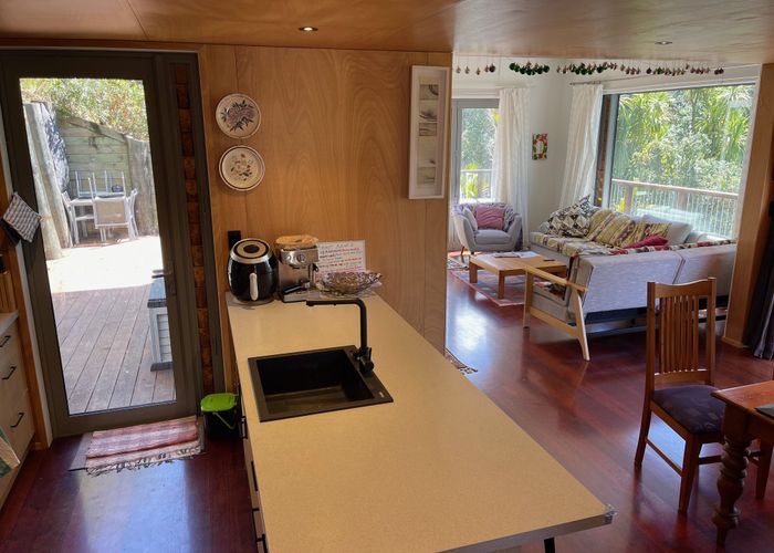  at 6A Onetangi Rd, Onetangi, Waiheke Island, Auckland