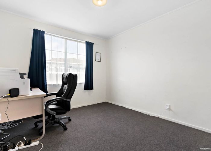  at 2/307 Weymouth Road, Weymouth, Auckland