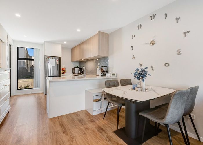  at 18 Hinonga Loop, Millwater, Rodney, Auckland