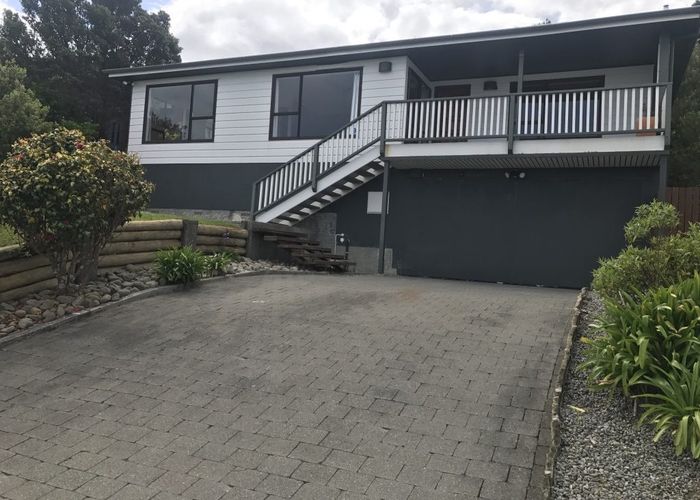  at 6 Oakleigh Street, Maungaraki, Lower Hutt, Wellington