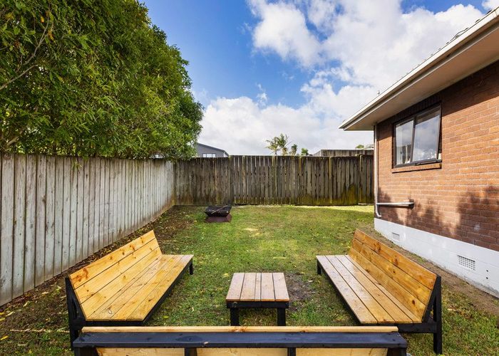  at 3/6 Harding Avenue, Te Atatu South, Waitakere City, Auckland