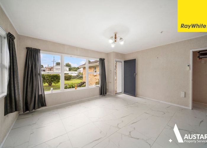  at 2/9 Duke Street, Mount Roskill, Auckland City, Auckland