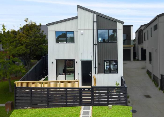  at 13A Meadway, Sunnyhills, Manukau City, Auckland