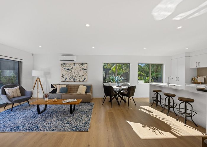  at 40C Chippendale Crescent, Birkdale, North Shore City, Auckland