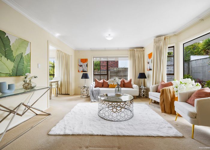  at 3/7 Hororata Road, Hauraki, Auckland