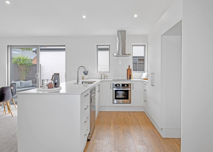  at 2/129 Hoon Hay Road, Hoon Hay, Christchurch City, Canterbury