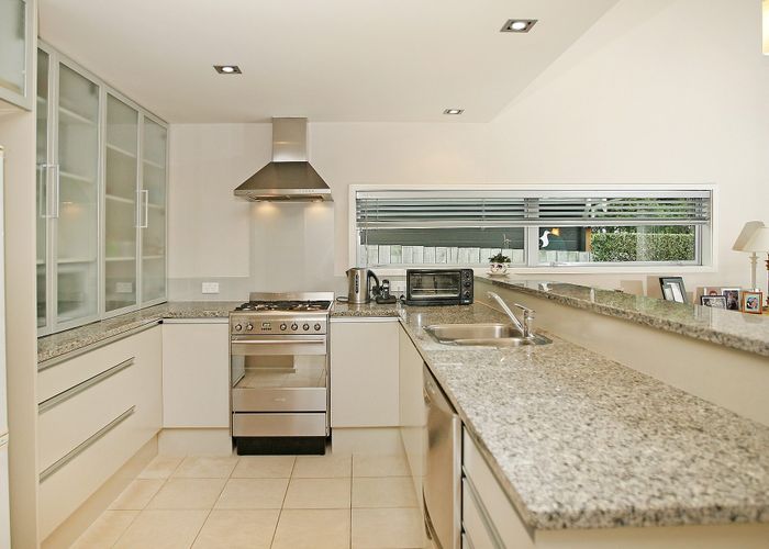  at 29 Pinnacle Street, Seatoun, Wellington