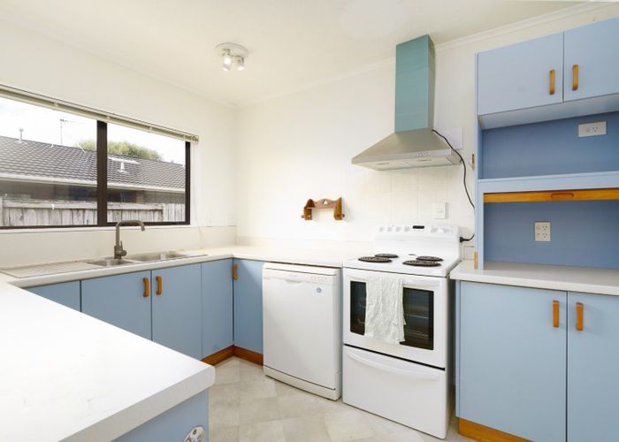  at 110 Oxford Street, Tawa, Wellington