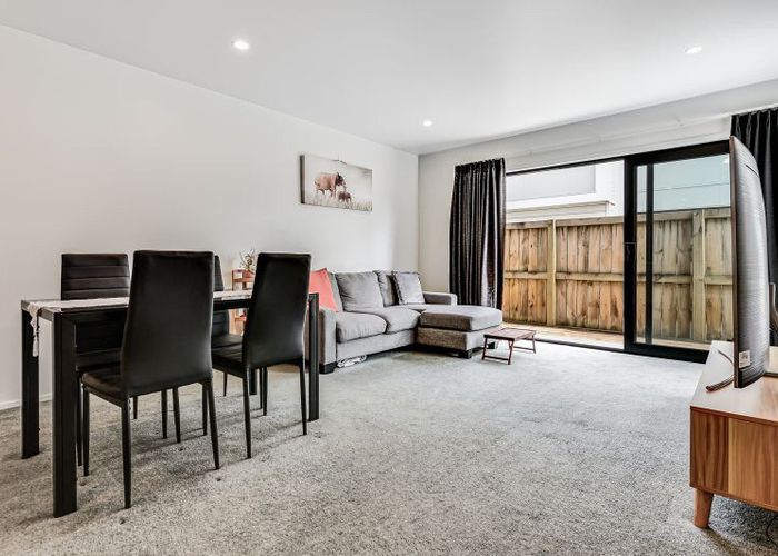  at 2/22 Campbell Street, Frankton, Hamilton, Waikato