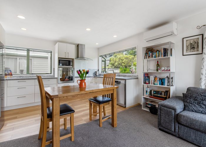 at 8 Inca Place, Snells Beach, Snells Beach