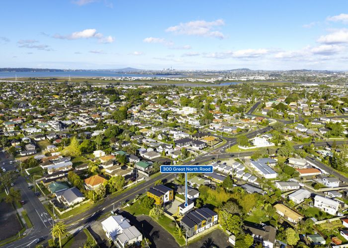  at Lot 6, 300 Great North Road, Henderson, Waitakere City, Auckland
