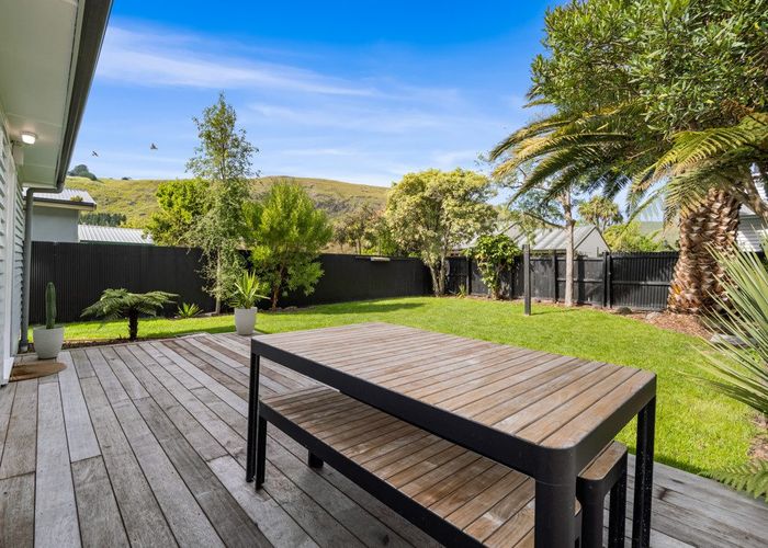  at 4 Denman Street, Sumner, Christchurch City, Canterbury