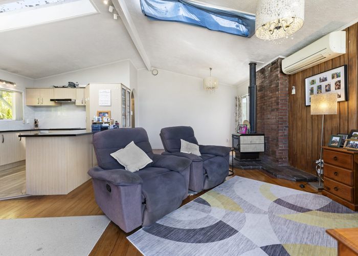  at 61 Christmas Road, Manurewa, Manukau City, Auckland