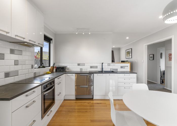  at 27 Waipa Street, Birkenhead, Auckland